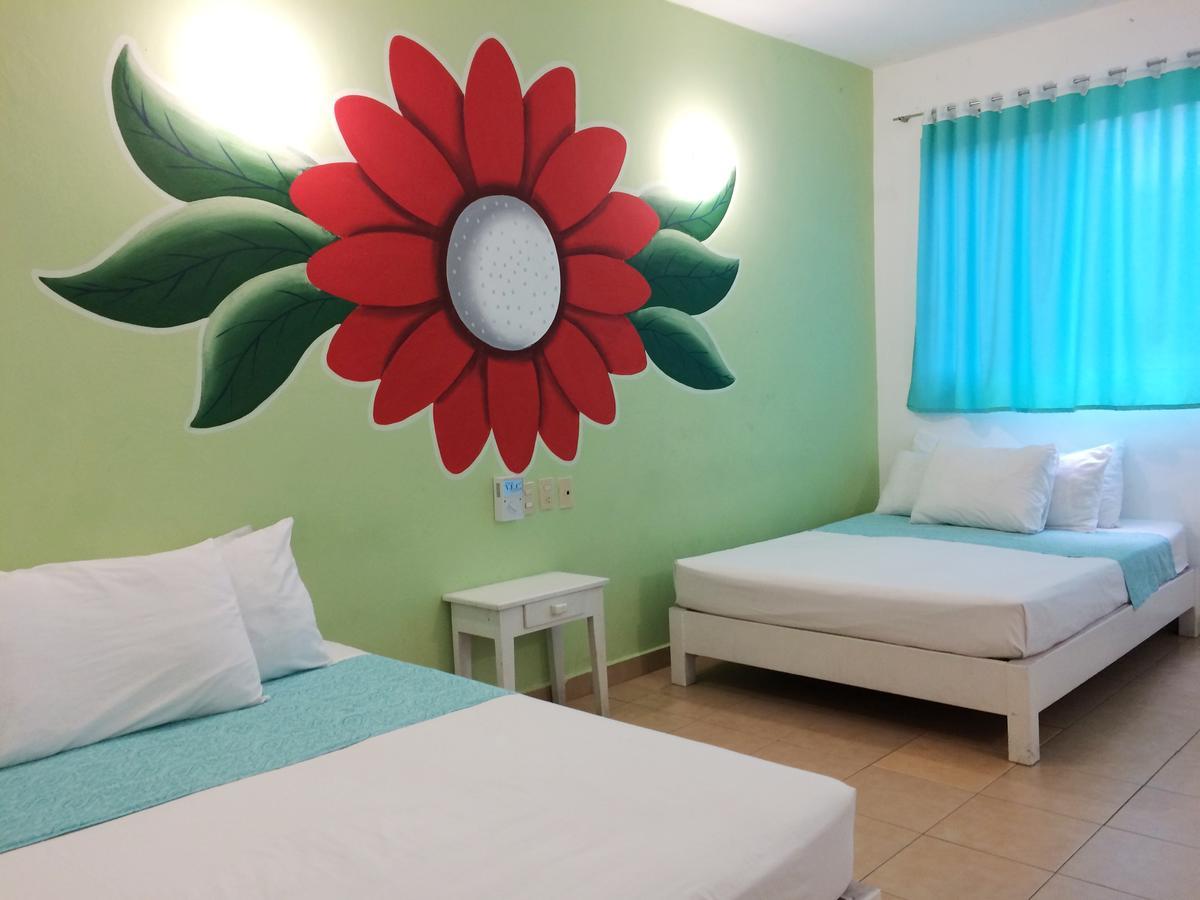 Hotel Playa Del Sol By Rotamundos Huatulco Exterior photo